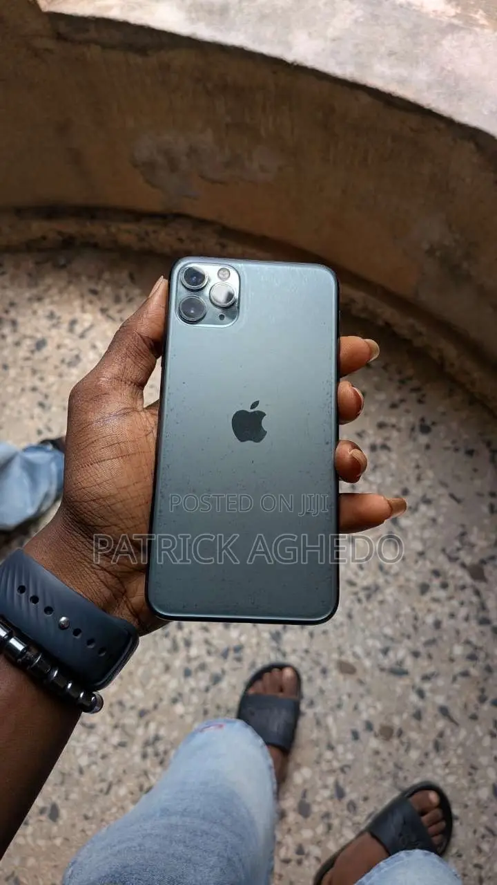 Apple iPhone 11 Pro Max 64 GB