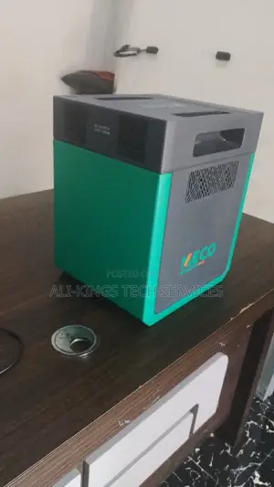 Meco 2kwh - 1200watts Solar Generator