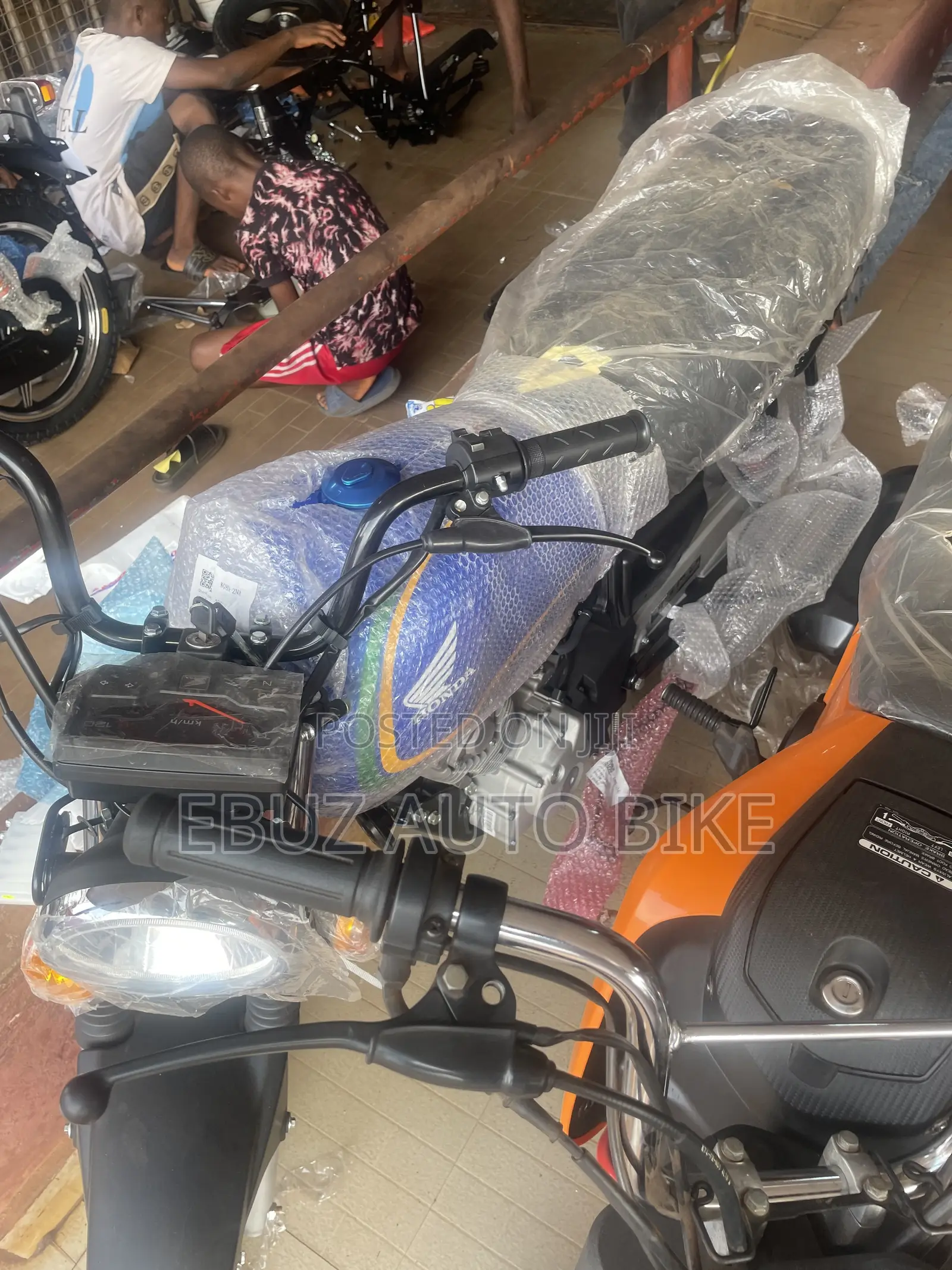 New Honda CB 2026 Blue