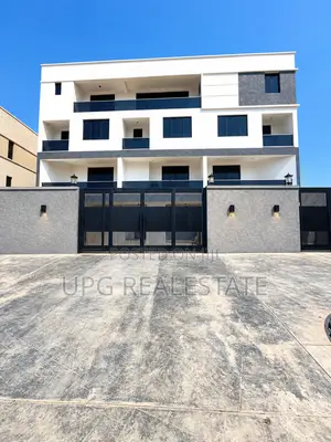 4bdrm Duplex in Lekki Phase 1 for sale