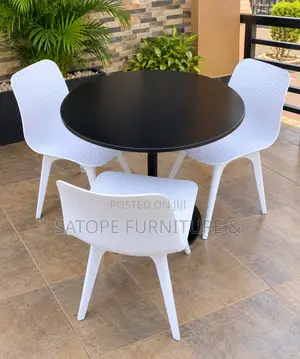 Restaurant & Dining Chair and Table