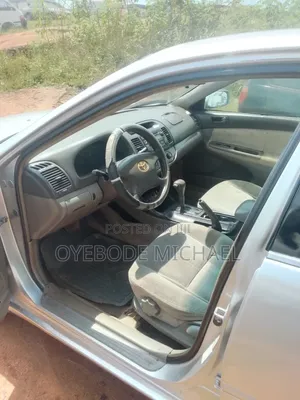 Toyota Camry 2005 Silver