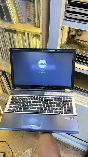 Laptop Samsung RF511 8GB Intel Core i5 HDD 250GB