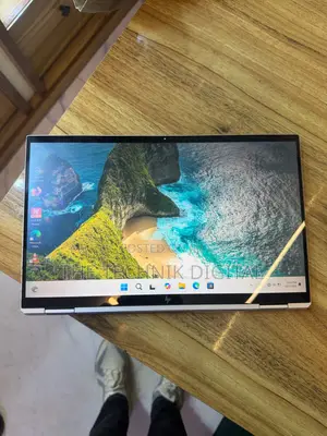 Laptop HP EliteBook 1040 G8 16GB Intel Core i7 SSD 512GB