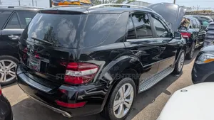 Mercedes-Benz M Class ML 350 4Matic 2011 Black