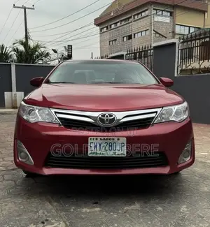 Toyota Camry 2013 Red