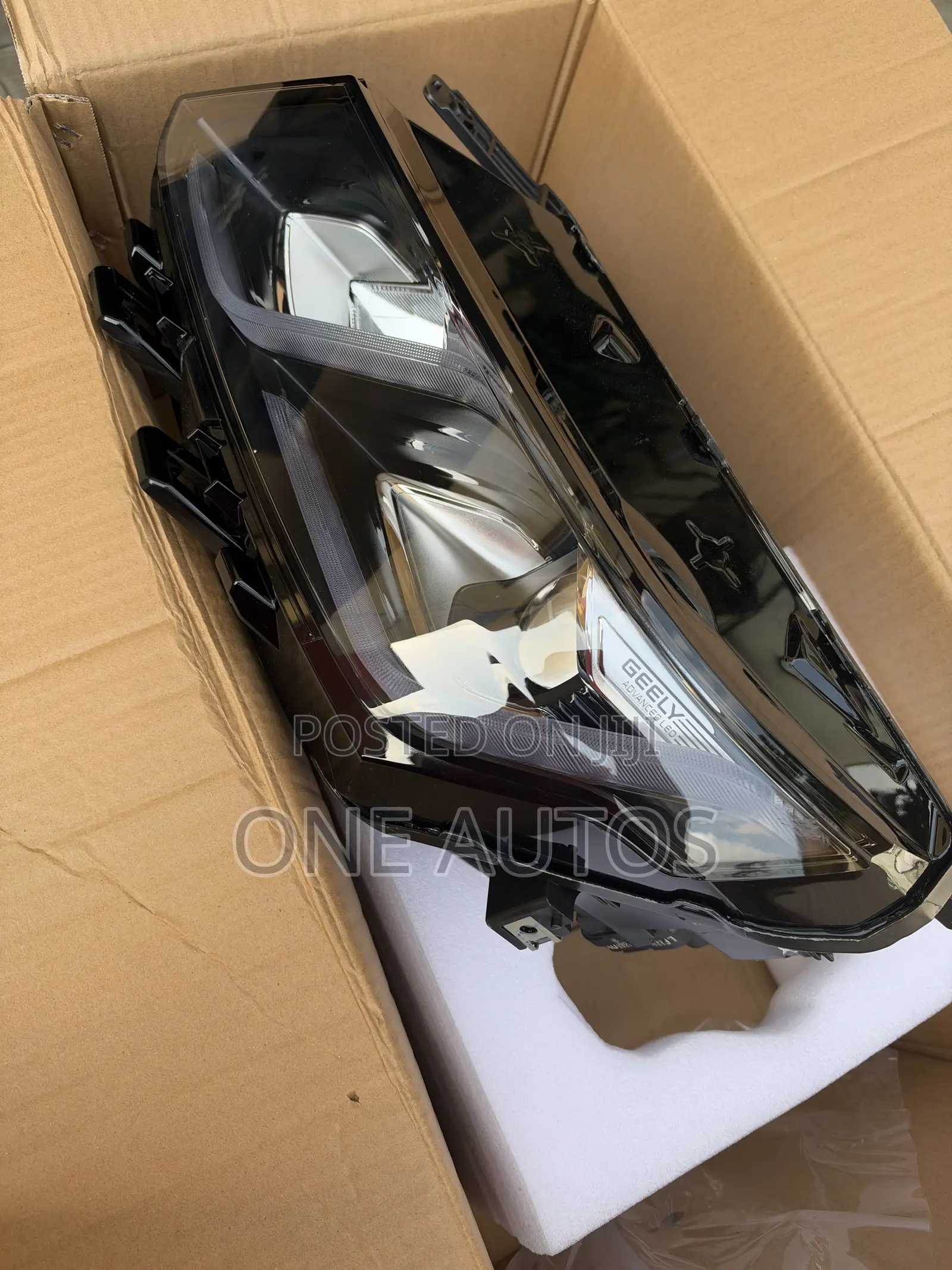 Geely Coolray Headlight