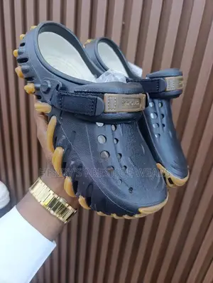 Brand New Men's Crocs Clogs