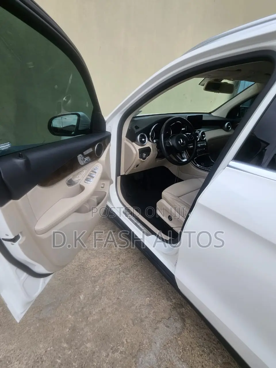 Mercedes-Benz GLC-Class 2017 White