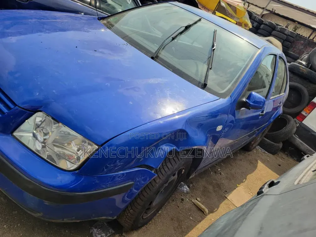 Volkswagen Bora 2005 Blue