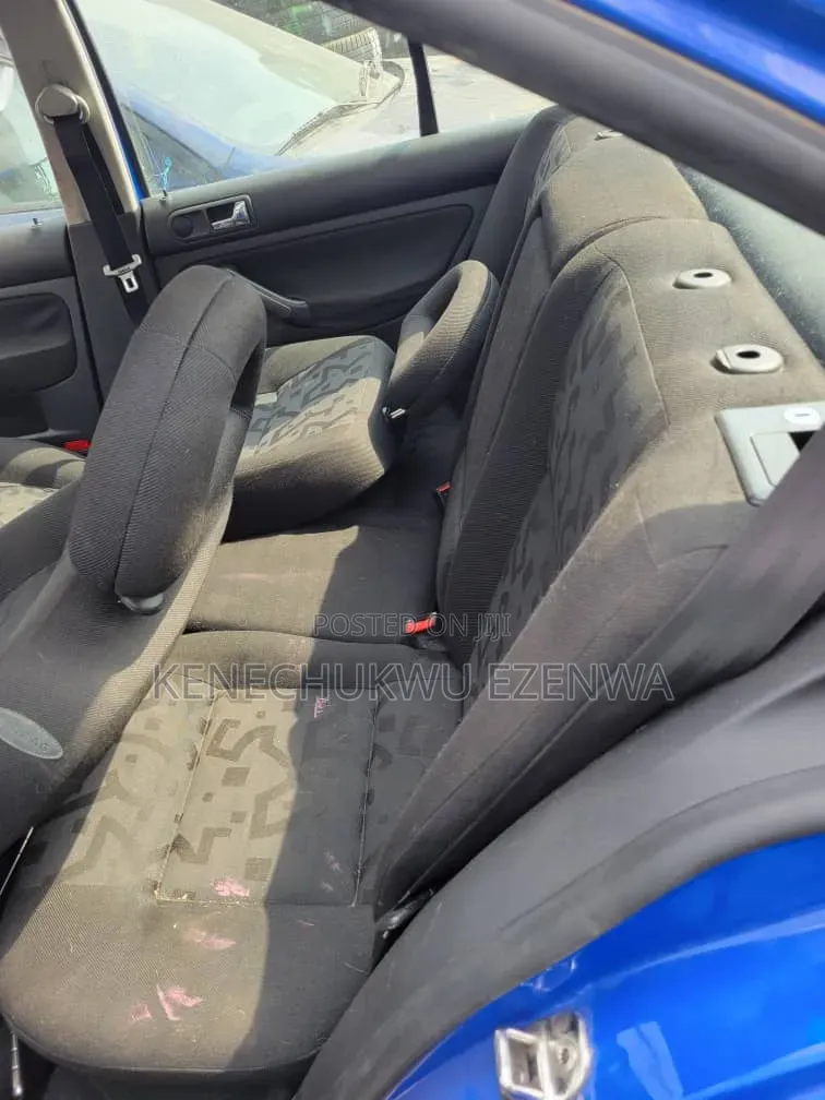 Volkswagen Bora 2005 Blue