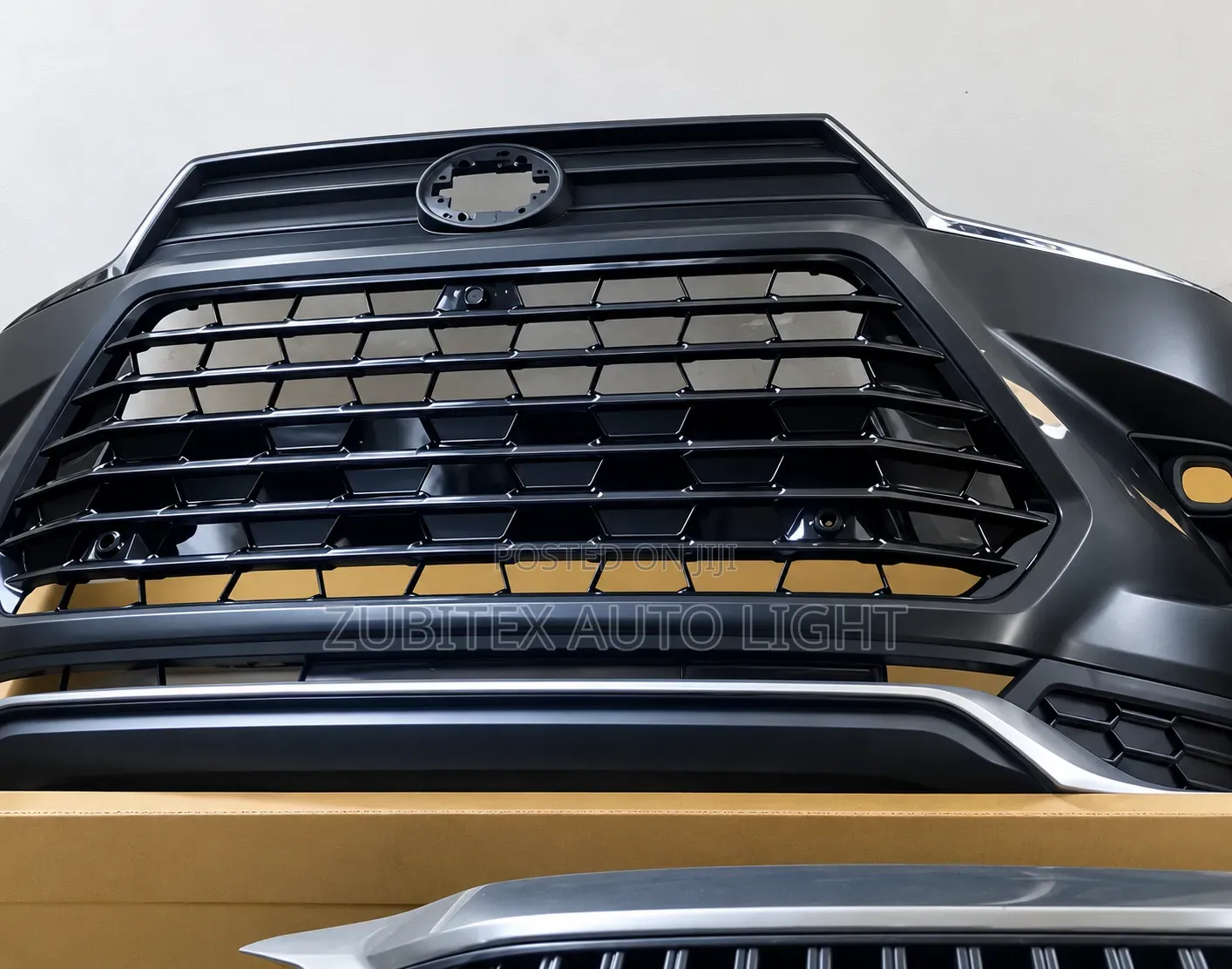 Complete Front Bumper Highlander 2025 Model