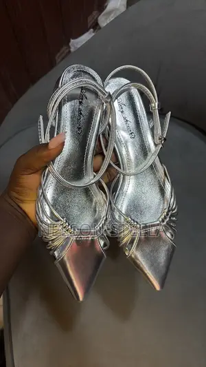 Luxury Vaidada Sandals