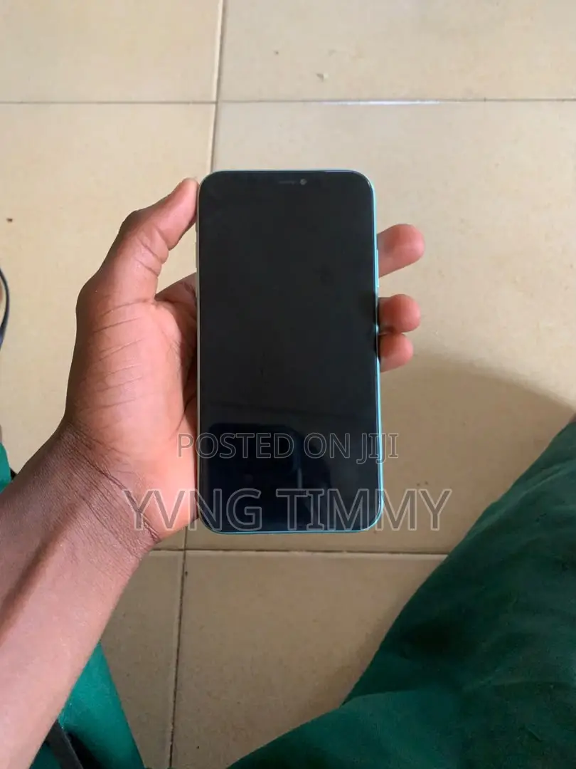 Apple iPhone 11 64 GB Green