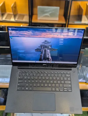 Laptop Dell Precision 15 5510 16GB Intel Core i7 SSD 256GB