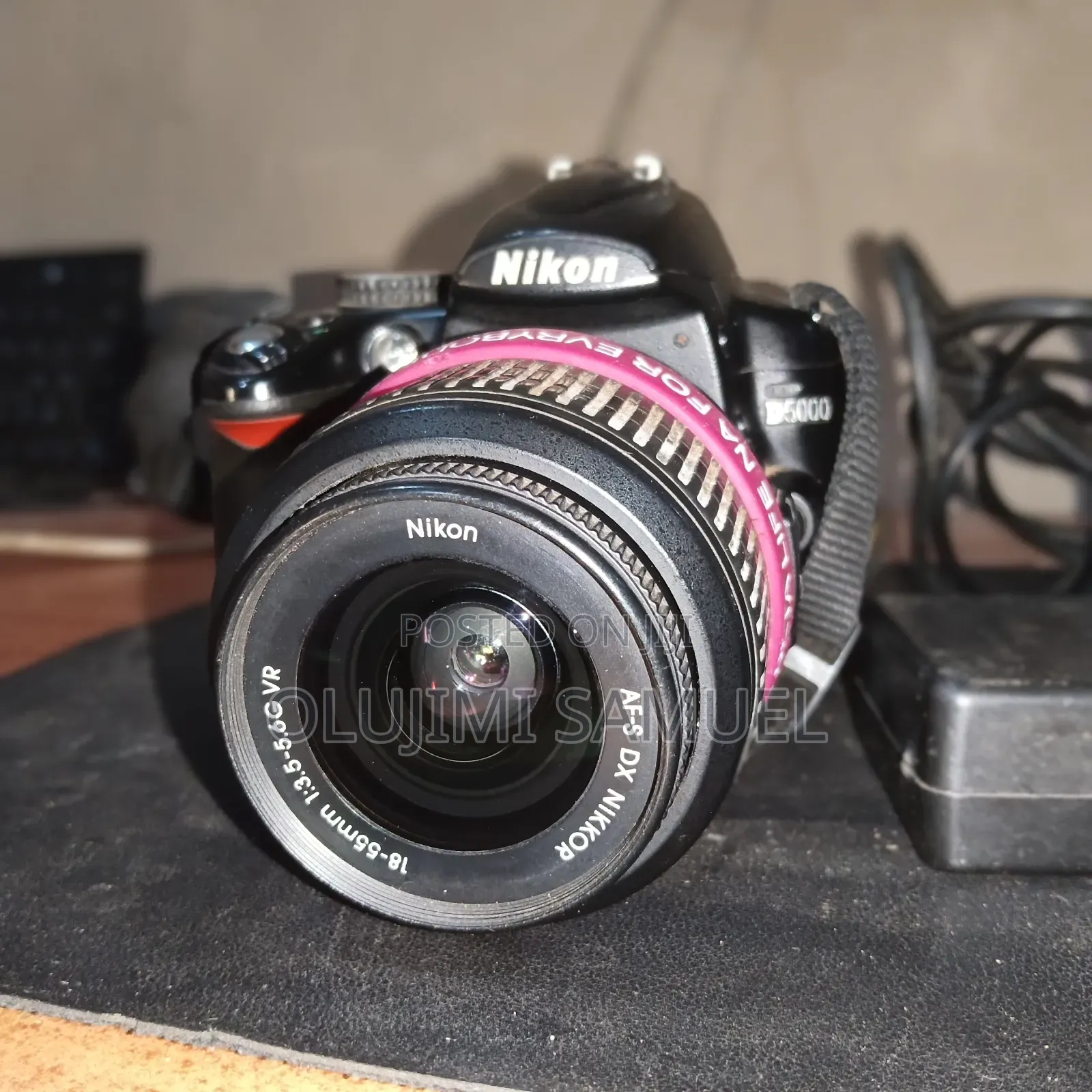 Nikon D5000