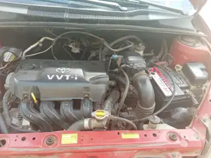 Toyota Yaris 2001 Red