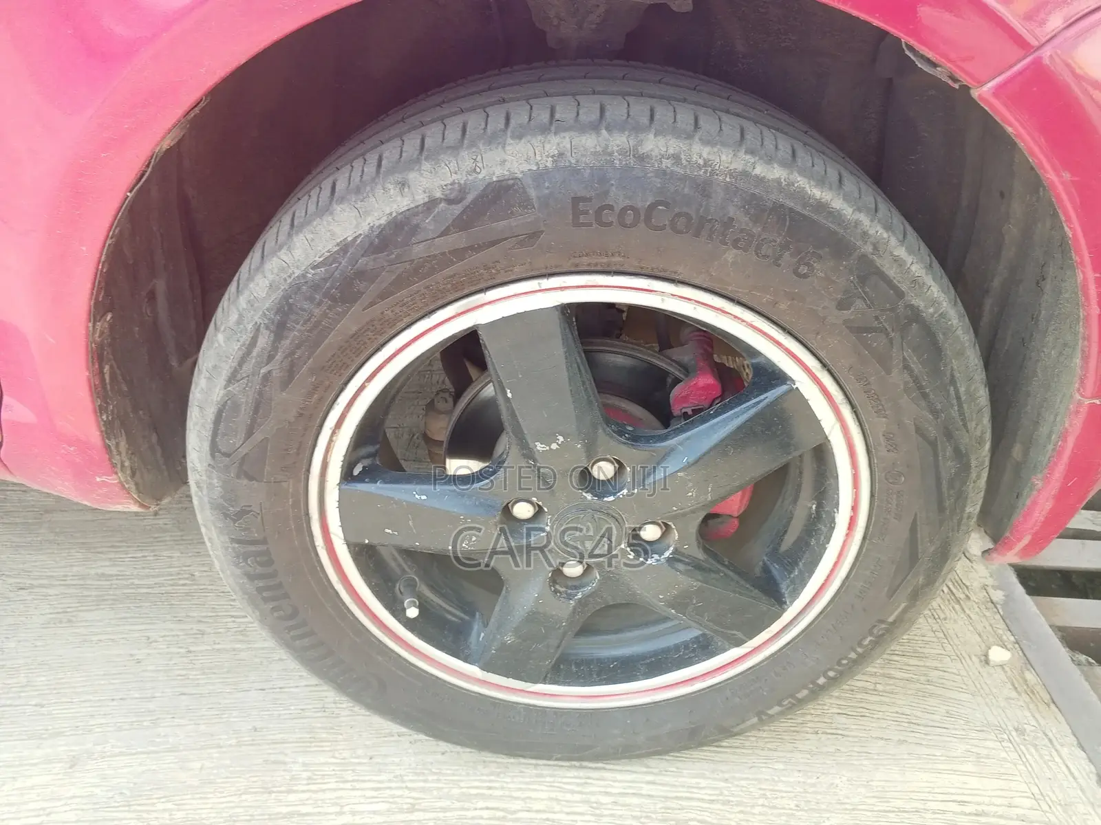 Toyota Yaris 2001 Red