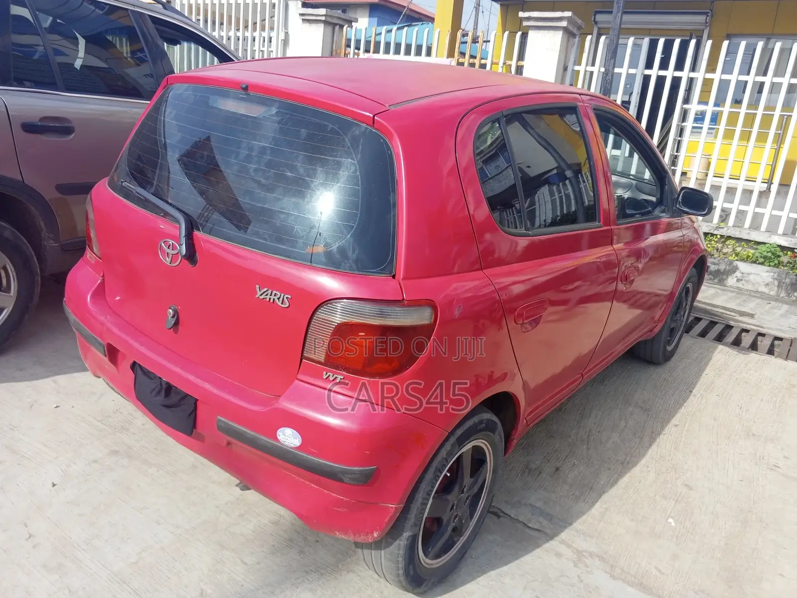 Toyota Yaris 2001 Red