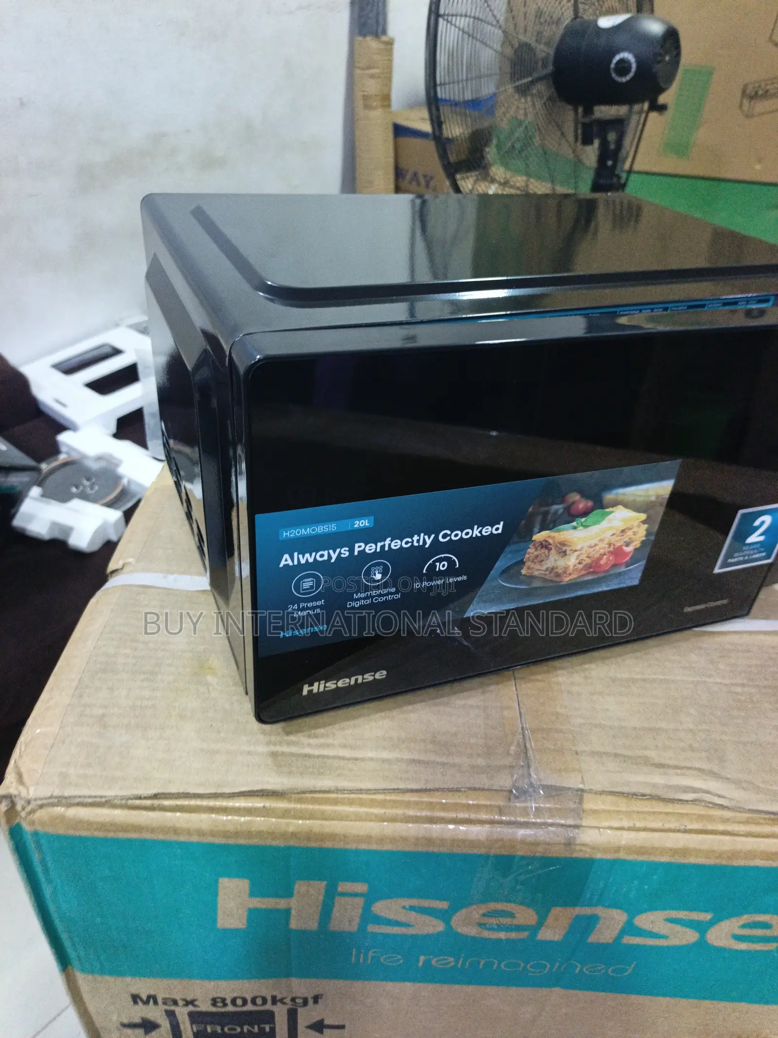 Hisense H20MOBS15 20L Practical Food Reheating Appliance