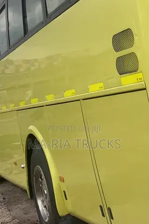 Yutong ZK6107H 2017 Yellow