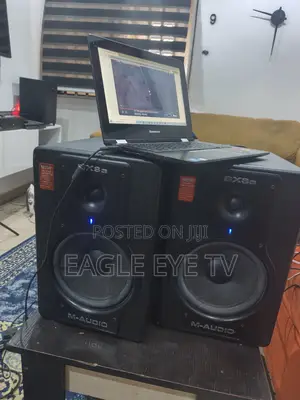 M Audio BX8a