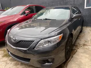 Toyota Camry 2010 Gray