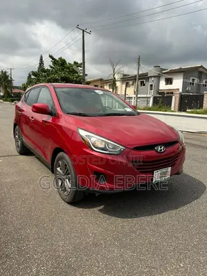 Hyundai Tucson 2014 Red