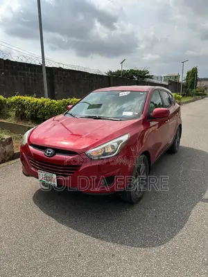 Hyundai Tucson 2014 Red