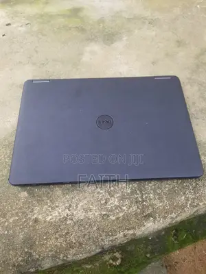 Laptop Dell Latitude 7420 8GB Intel Core i5 HDD+SSD 512GB