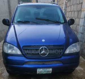 Mercedes-Benz M Class ML 320 1998 Blue
