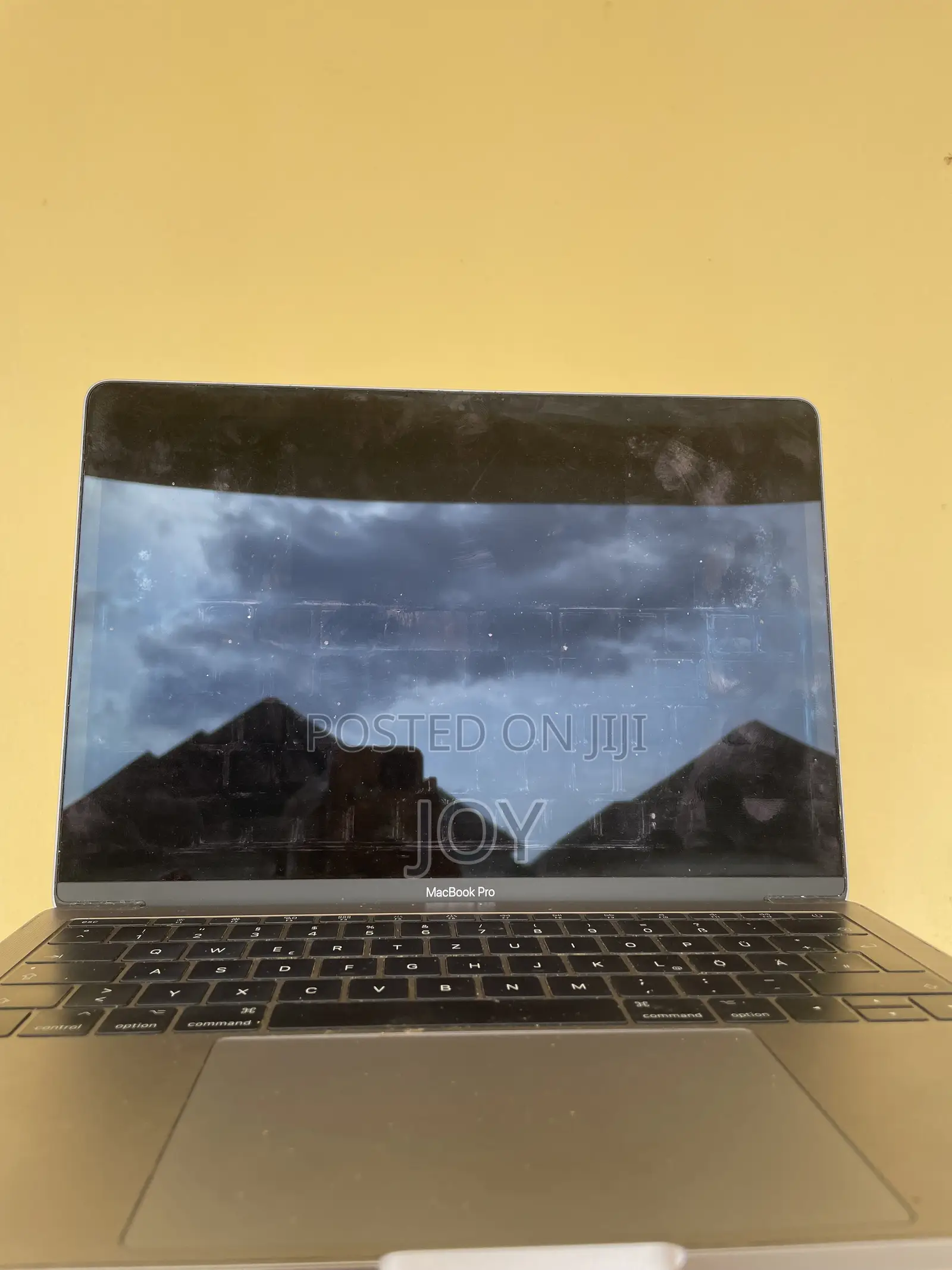 Laptop Apple MacBook Pro 2017 8GB Intel Core i5 SSD 500GB