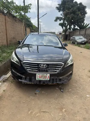 Hyundai Sonata Limited Sedan FWD (2.4L 4cyl 6A) 2017 Black