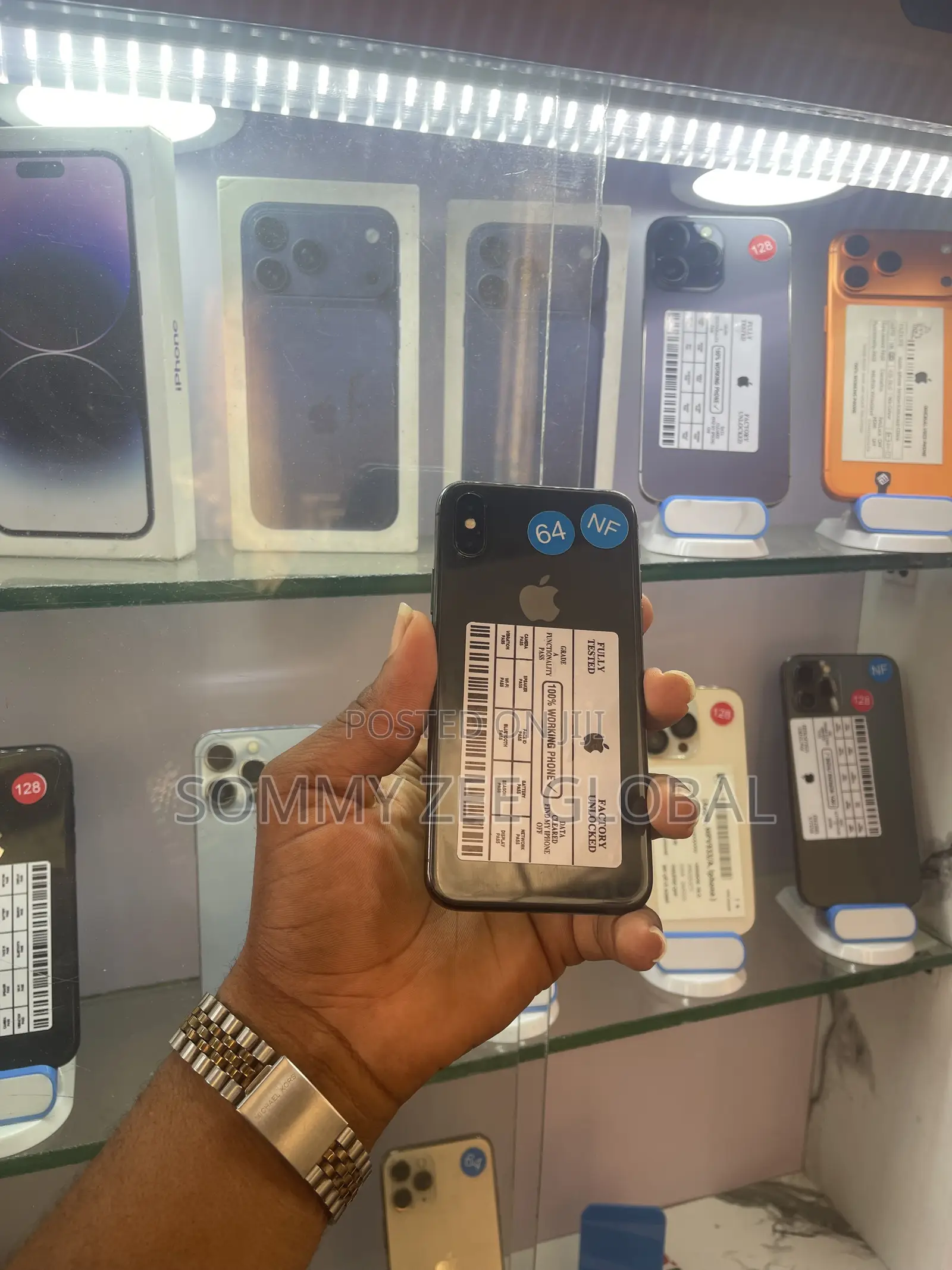 Apple iPhone X 64 GB Black