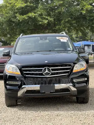 Mercedes-Benz M Class ML350 4MATIC 4dr SUV AWD (3.5L 6cyl 7A) 2014