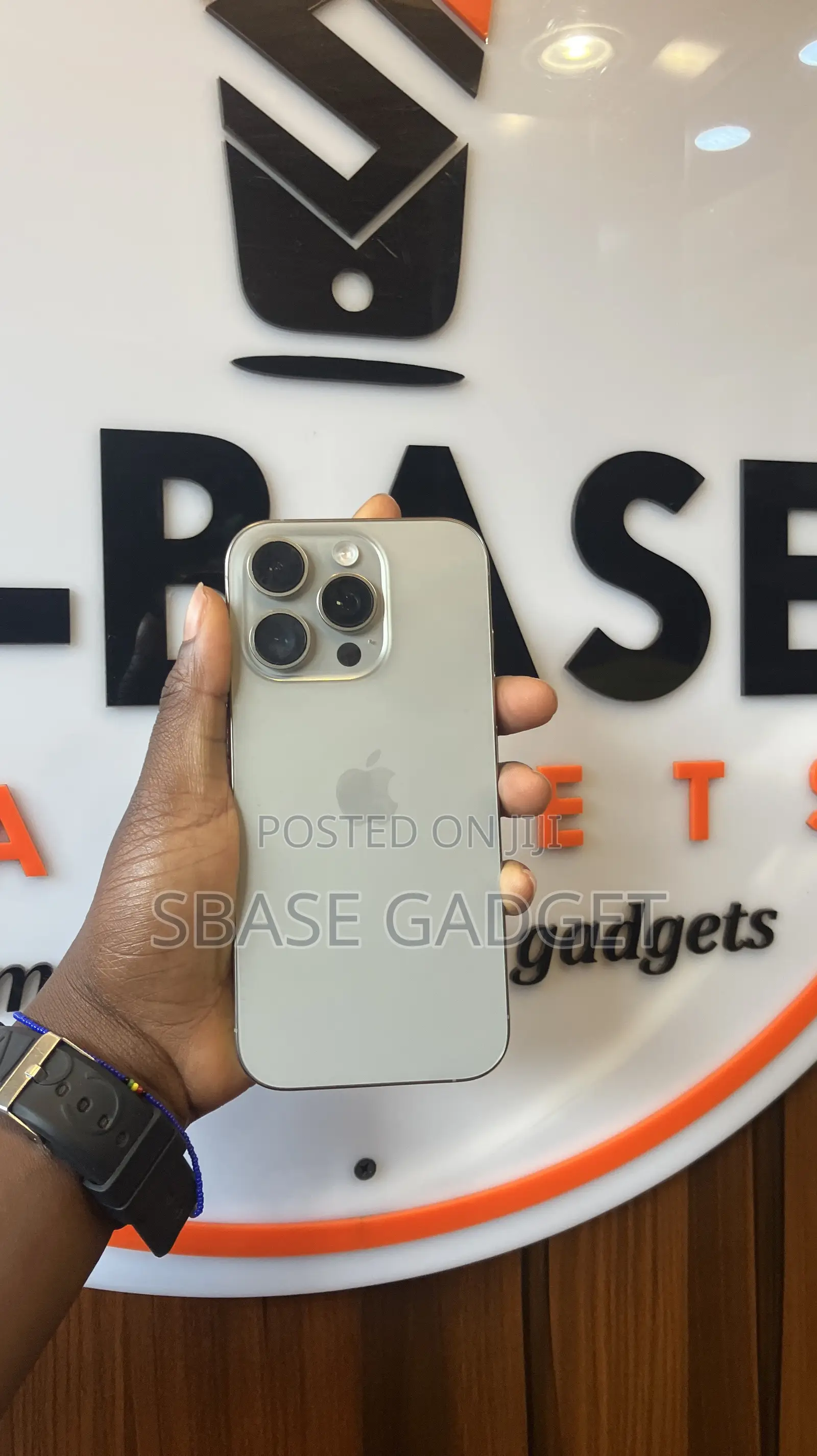 Apple iPhone 16 Pro 512 GB Gray