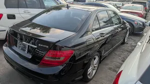Mercedes-Benz C300 Luxury 4Matic Sedan AWD (3.5L 6cyl 7A) 2013 Black