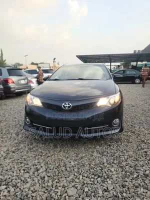 Toyota Camry SE 4dr Sedan (2.5L 4cyl 6A) 2012 Black