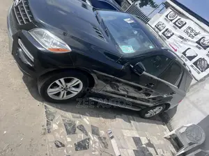 Mercedes-Benz M Class ML 350 4Matic 2013 Black