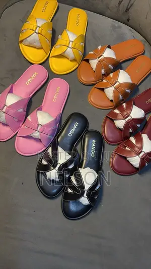 Stylish Ladies Mango Flat Slippers – Elegant Cross-Strap Design
