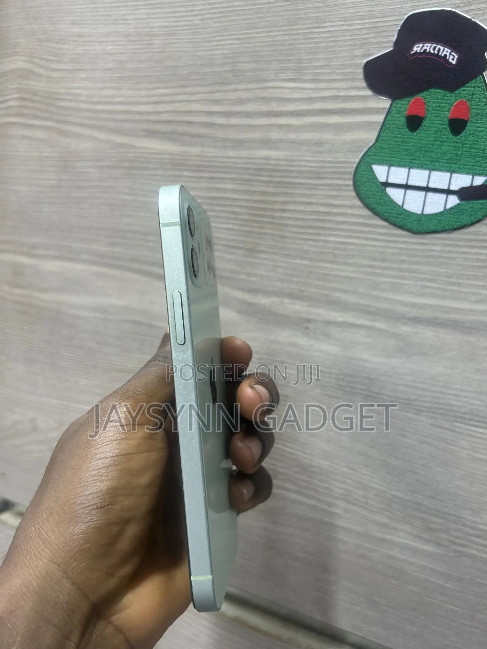 Apple iPhone 12 64 GB Green