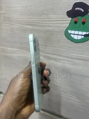 Apple iPhone 12 64 GB Green