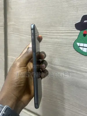 Apple iPhone 8 Plus 64 GB Black