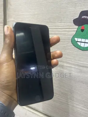Apple iPhone 8 Plus 64 GB Black