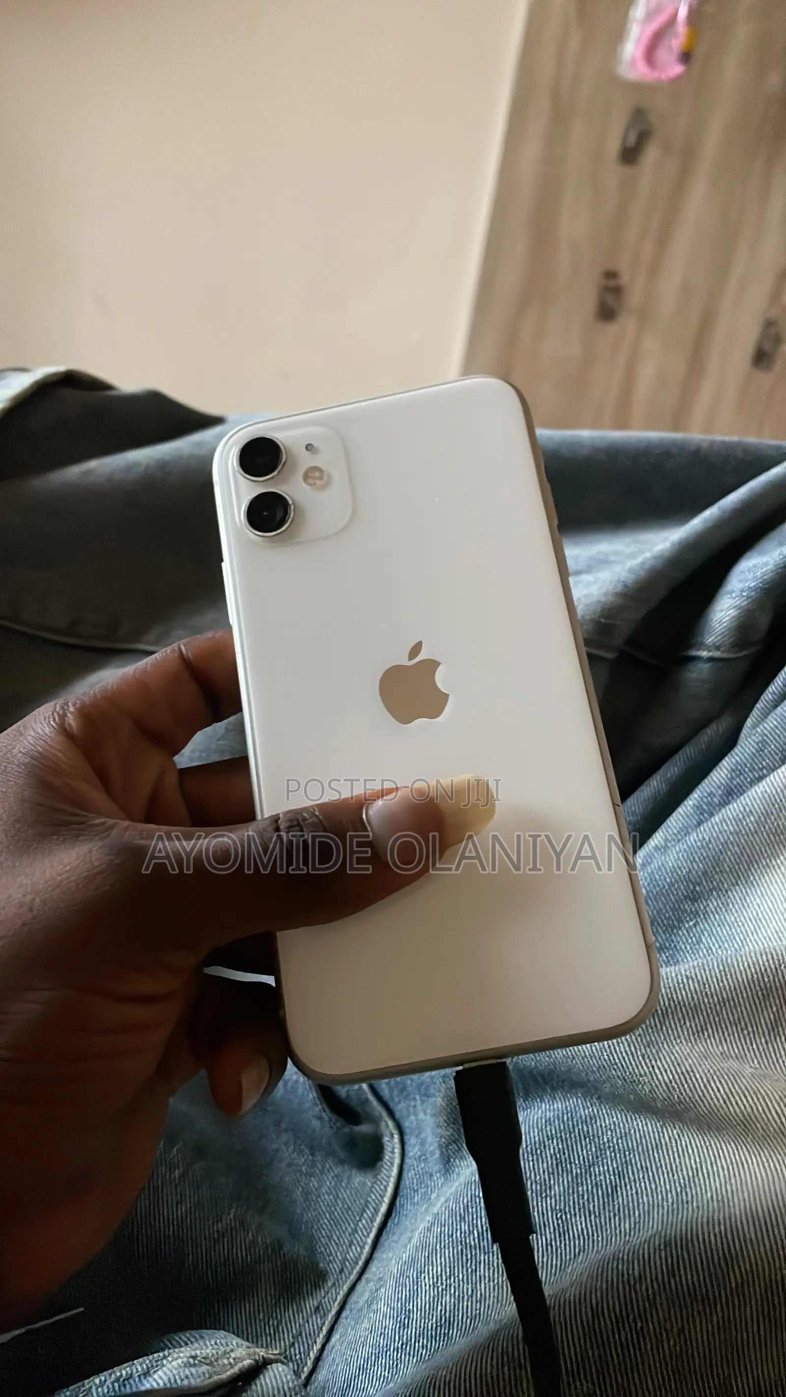 Apple iPhone 11 64 GB White