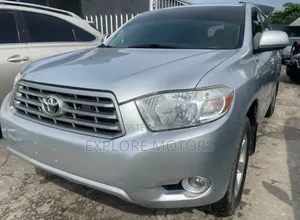 Toyota Highlander 2010 Silver