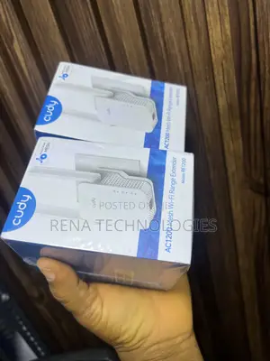 Cudy AC1200 Mesh Wi-Fi Range Extender