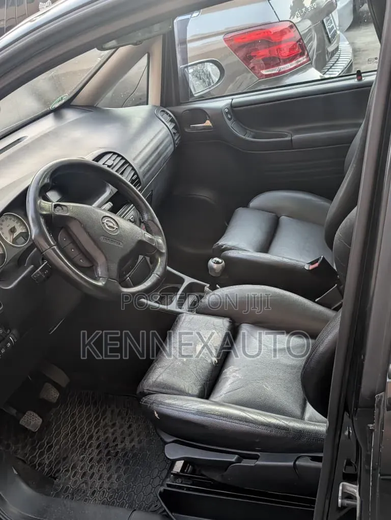 Opel Zafira 1.8 2005 Black