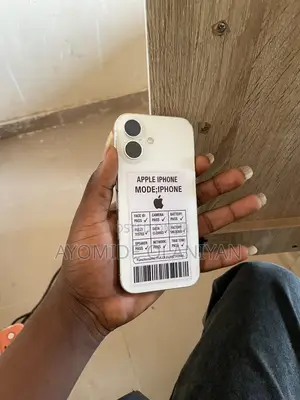 Apple iPhone 16 128 GB White