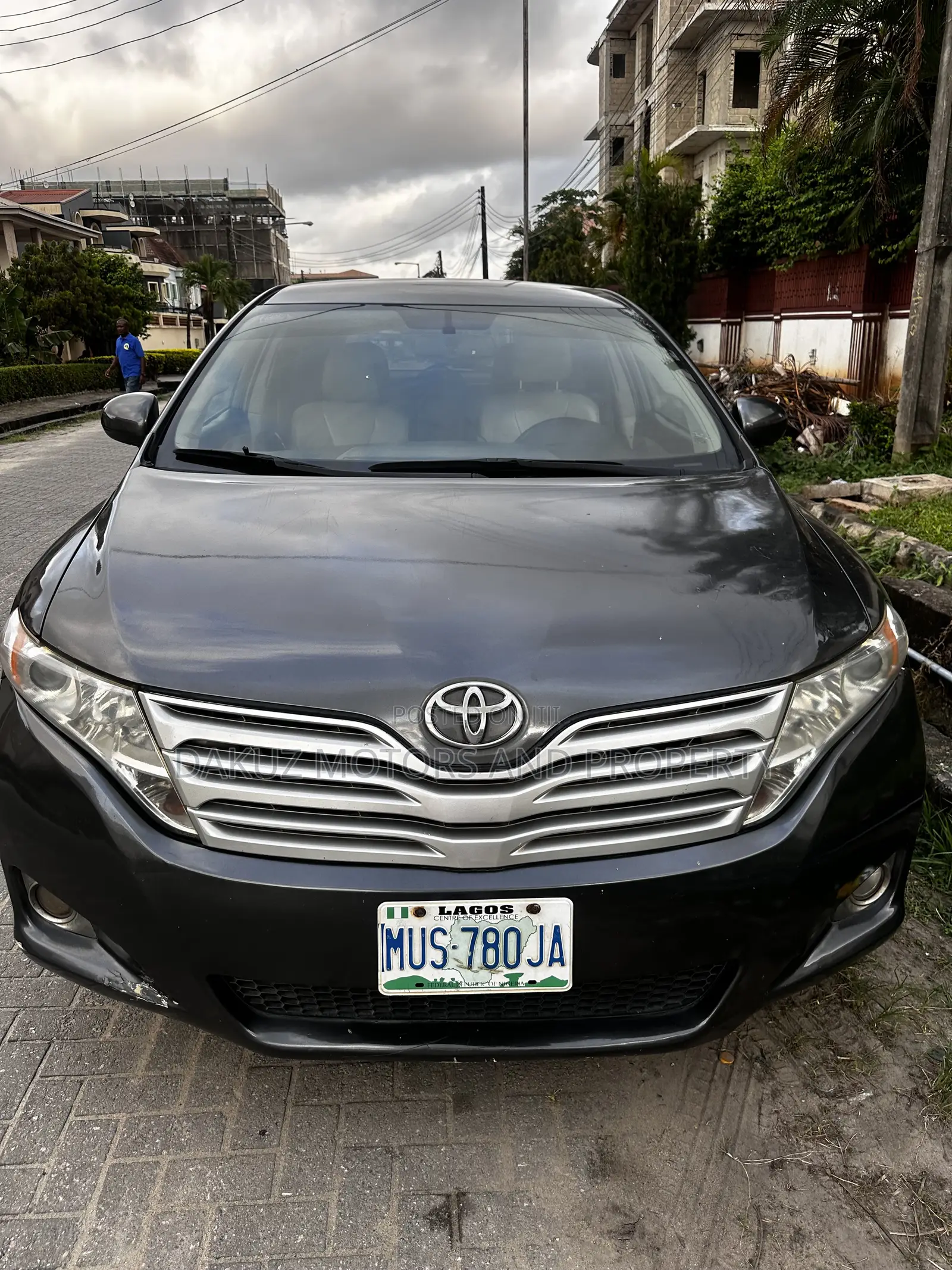 Toyota Venza AWD 2011 Gray